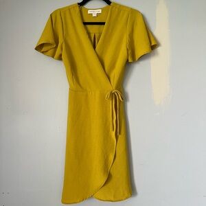 Elegant yellow dress